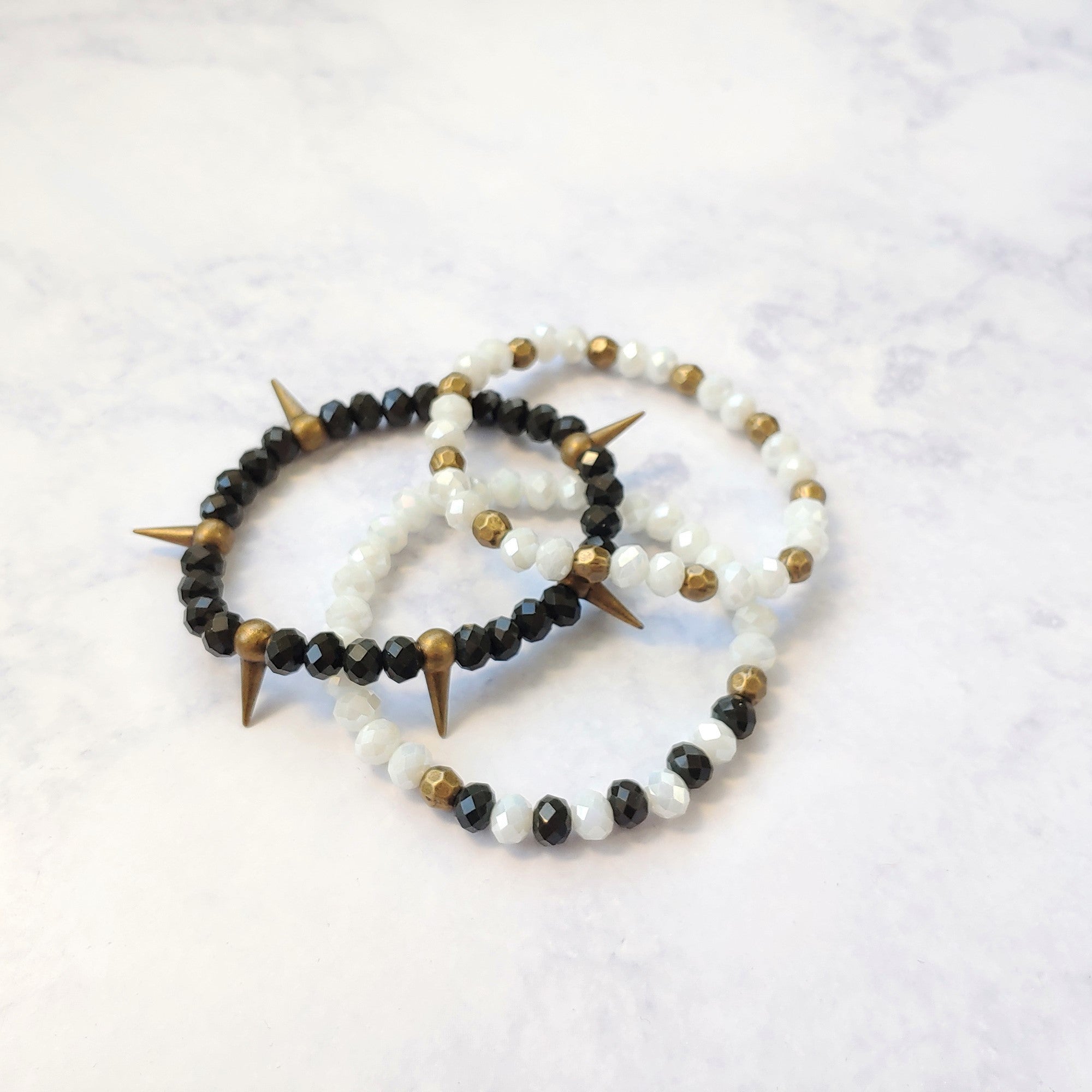 Isla Olive Green Charcoal, White and Gold Spike Stretch Bracelet Set